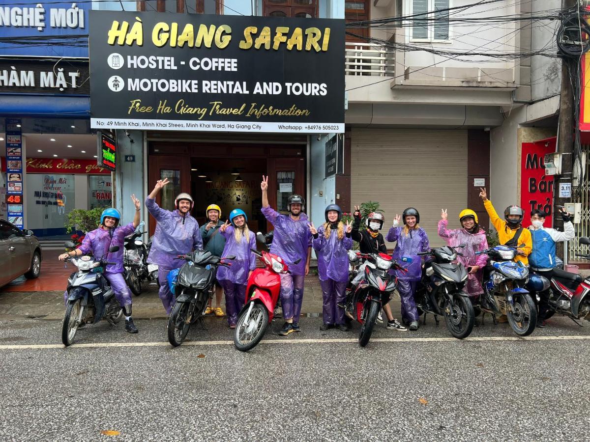 Ha Giang Safari Hostel & Motorbikes Buitenkant foto